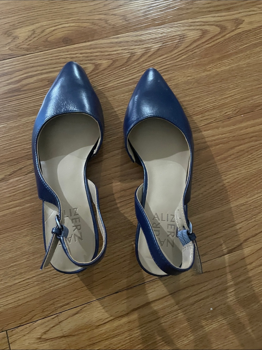 Naturalizer Navy Pointed Toe Slingback Flats